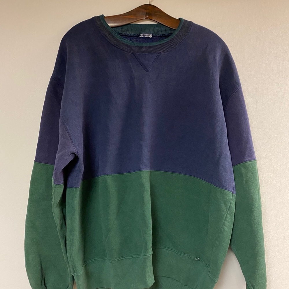 Vintage two toned crewneck